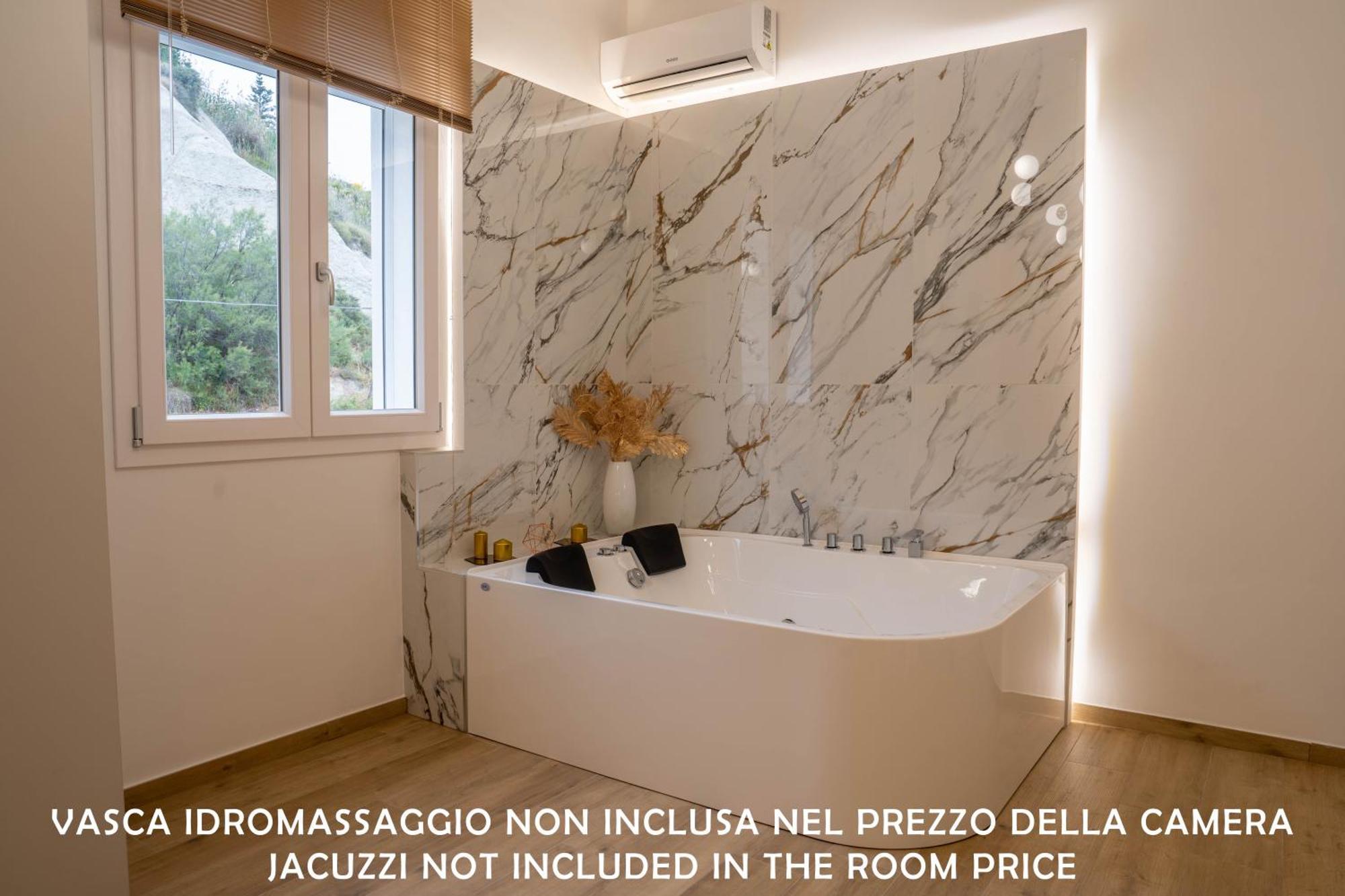 Le Camere Della Scala ปอร์โต เอมเปโดเกล ภายนอก รูปภาพ